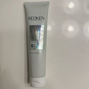 Redken acidic bonding concentrate leave in treatment